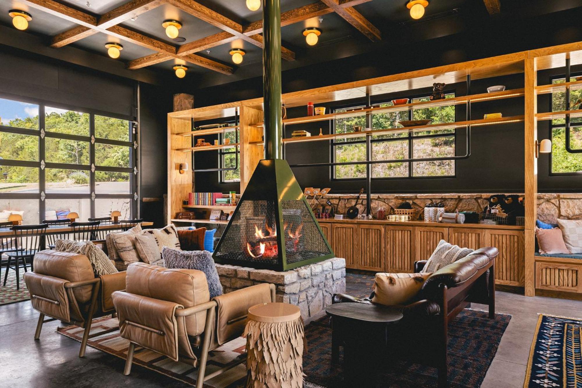 The Ozarker Lodge Брэнсон Экстерьер фото