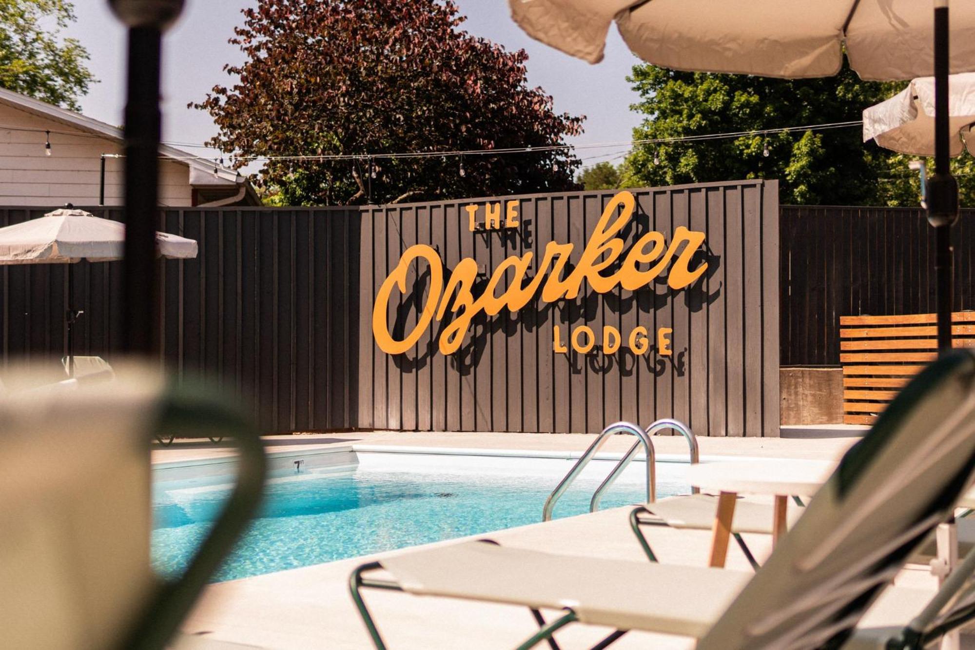 The Ozarker Lodge Брэнсон Экстерьер фото